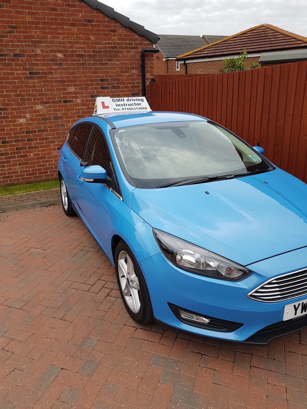 GMH automatic Driving instructor - Hull