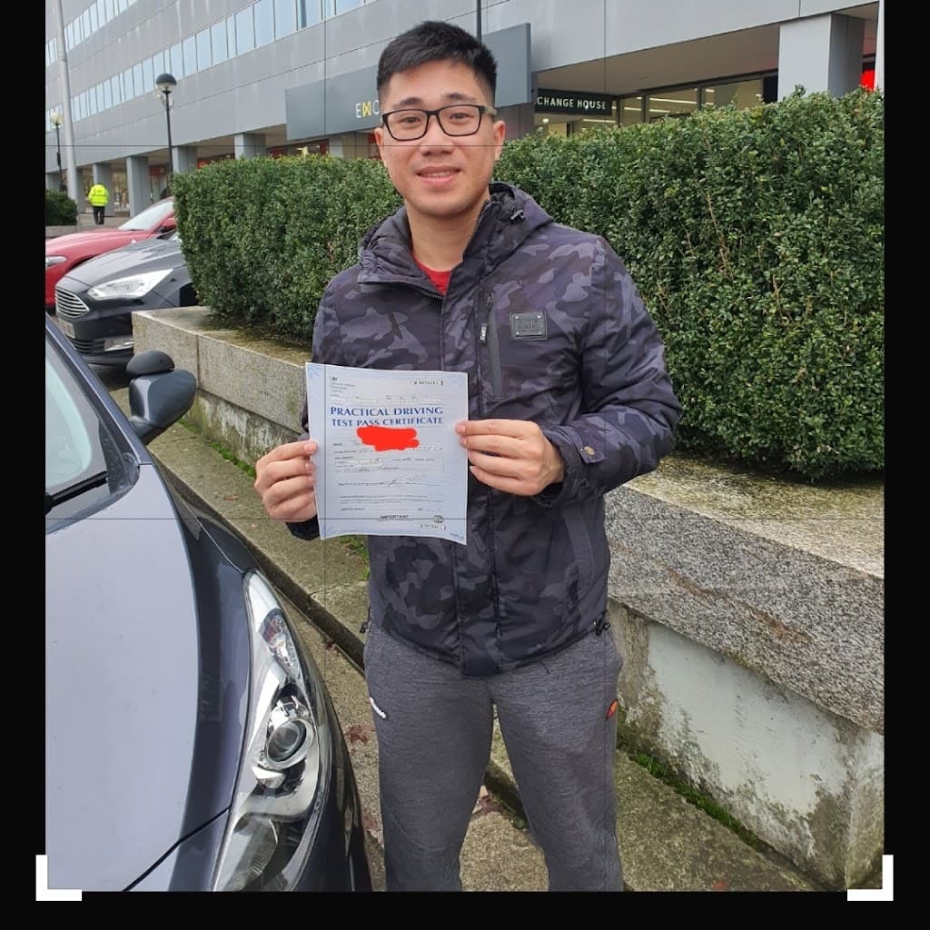 Automatic Driving lessons Milton Keynes-UK