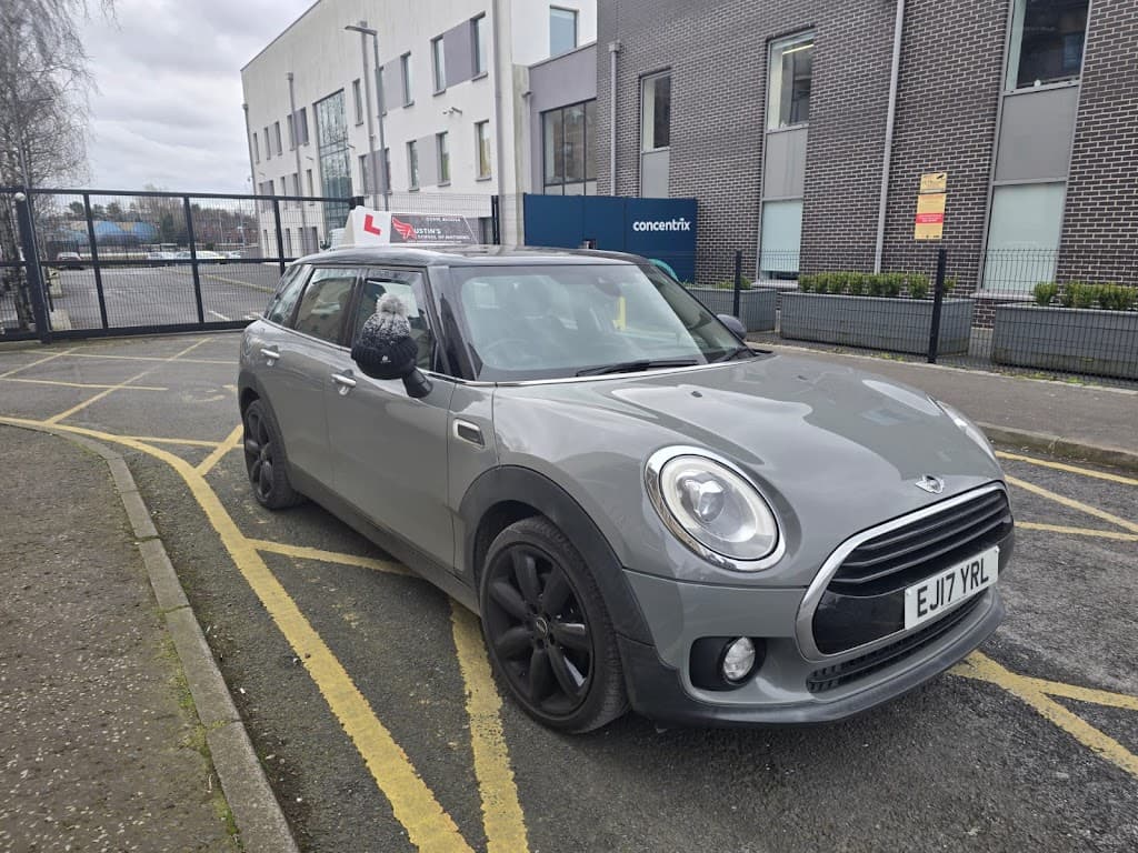 Austin's School of Motoring