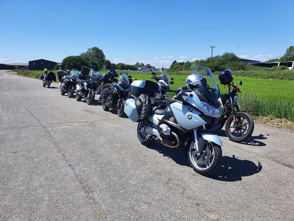 i2i Motorcycle Academy