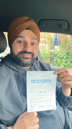 Muzaf Driving school manchester driving lessons manual automatic intensive best instructor driver instructor — Customer photo