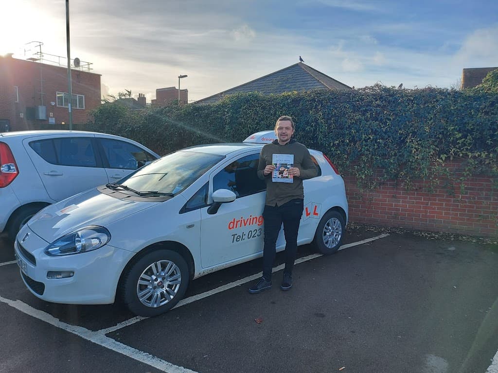 Driving-Pro Ltd. Driving lessons in Portsmouth, Gosport and surrounding areas