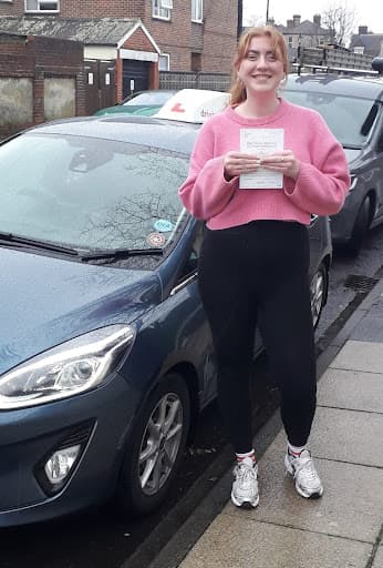 Driving-Pro Ltd. Driving lessons in Portsmouth, Gosport and surrounding areas — Customer photo